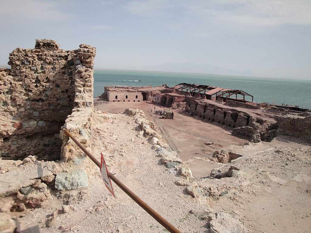 تور هرمز از تهران با قطار